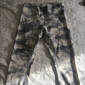 Lulu lemon leggings
